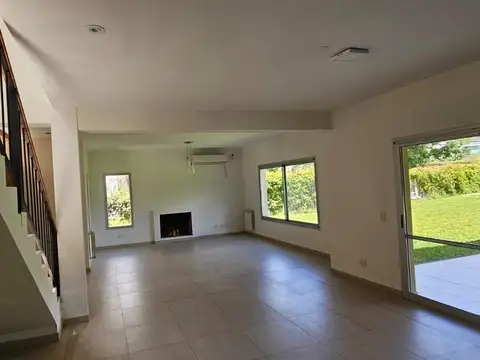 Casa en Alquiler Temporal con 7 cocheras