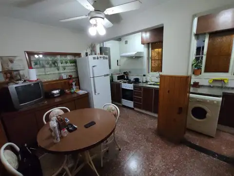 Depto Tipo Casa en Venta de 5 dormitorios