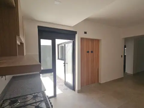 Departamento en Venta en Villa del Parque, USD 240.000