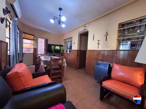 VENTA CASA 4 AMB + MONO + DOS LOCALES MORON