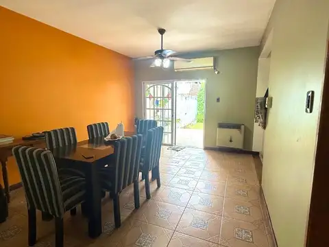 Casa en venta de 4 ambientes en José Mármol