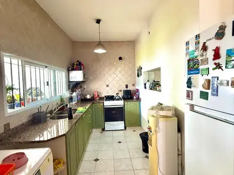 Casa en Venta en Jose Marmol, USD 110.000
