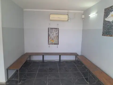 Oficina en Venta en Villa Krause, USD 92.000