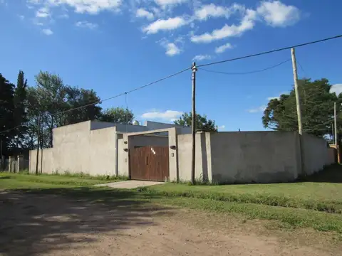 Rivadavia e/ 546 y 544