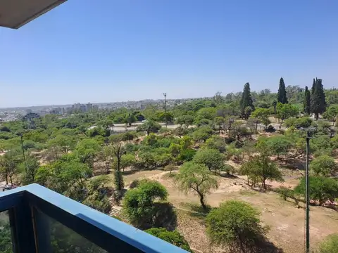 Departamento en Alquiler enfrente al Parque Sarmiento