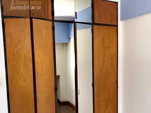 Departamento 5 ambientes con 2 baños
