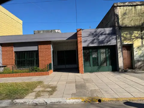 Casa en PIlar centro