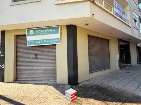 VENTA DE LOCAL CON COCHERA EN VILLA BOSCH