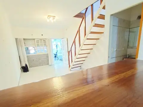 Dúplex de 2 Ambientes en alquiler en Flores de 75 Mts