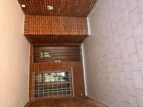 Álvarez Thomas 2300