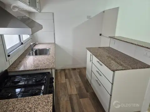 Departamento en Alquiler en Parque Chacabuco, $ 900.000