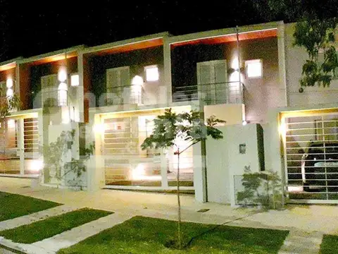 Venta en Block - Duplex en Tandil