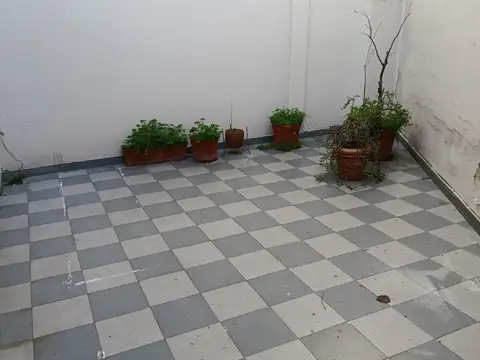 Departamento 4 ambientes con 2 baños
