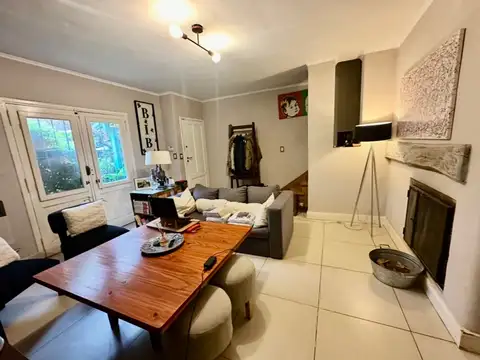 Depto Tipo Casa en Alquiler de 5 ambientes