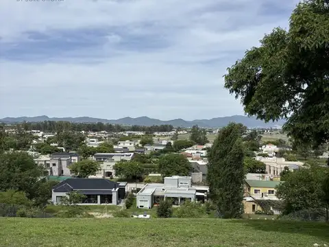 Terreno en Venta en Praderas De San Lorenzo, USD 160.000