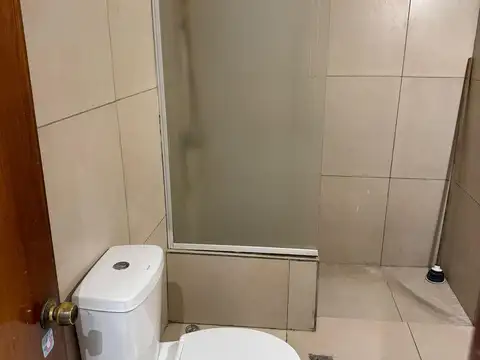 Casa 6 ambientes con 4 baños