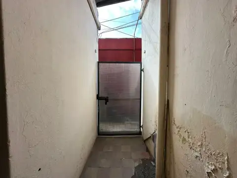 Depto Tipo Casa en Alquiler de 2 ambientes