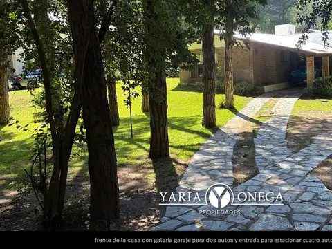 Casa en Venta con 6 cocheras