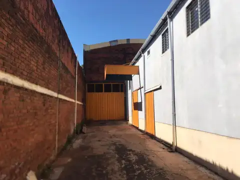 ALQUILO DEPOSITO ZONA URUGUAY Y TRINCHERA POS MNES