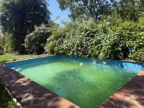 Casa en Venta con 1 cochera