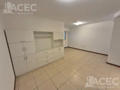 San Luis  900 - Piso 4º  Dpto C