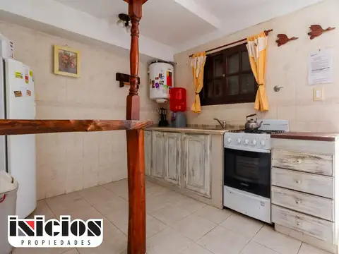 Hermoso Complejo de 3 Dúplex en Block - C1112