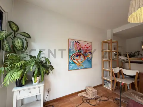 Juana Azurduy 3000, Piso 0