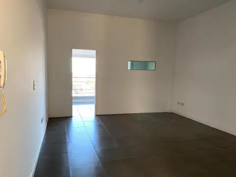 Oficina en Alquiler en San Justo, $ 500.000