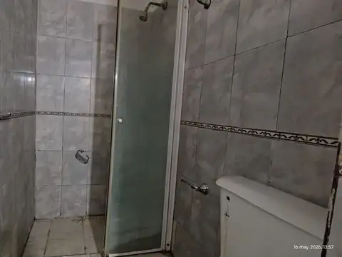 Casa 10 ambientes con 3 baños