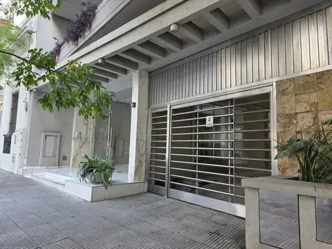 ALQUILER. COCHERA 12M2. PALERMO.