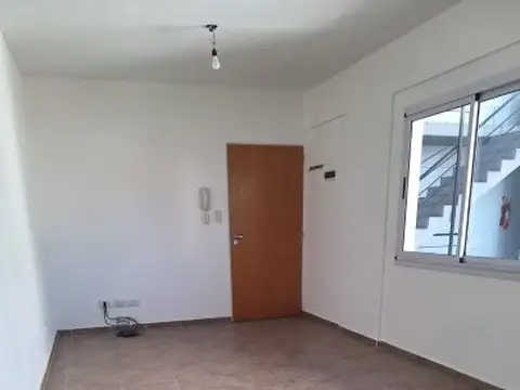 LA PAZ 2100 , Piso 2