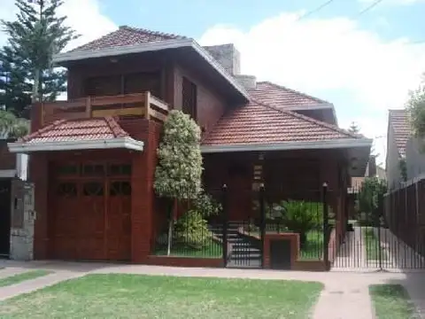 Chalet en Venta en Quilmes Oeste