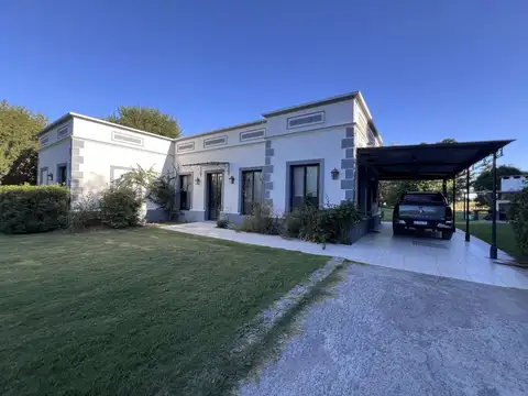 CASA 5 AMB EN CLUB DE CAMPO SANTA CATALINA