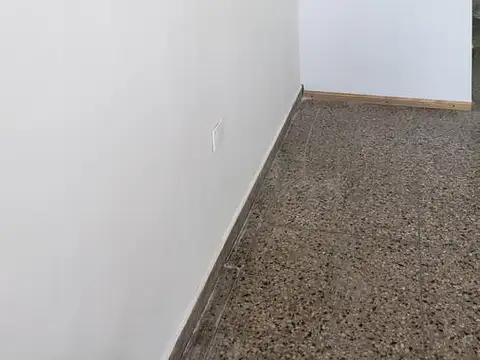 Local en Venta 35 años