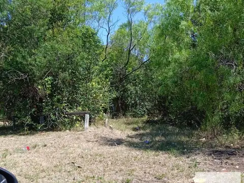 Terreno en venta - 2199Mts2 - Termas del Dayman