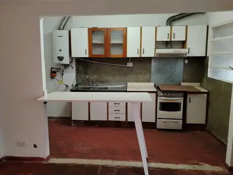 Depto Tipo Casa en Venta con 1 cocheras