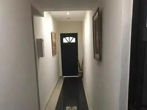 Casa 6 ambientes con 3 baños