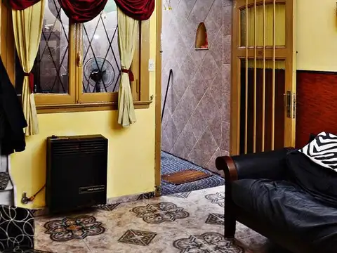 Depto Tipo Casa en Venta de 2 dormitorios
