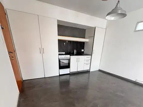 Departamento en Alquiler con 1 cocheras