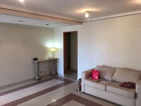 Casa en Venta en Caleta Olivia, USD 165.000