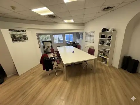 Oficina en Alquiler 20 años