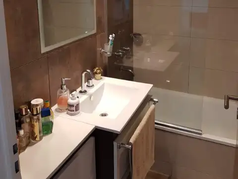 Departamento en Alquiler con 1 cocheras