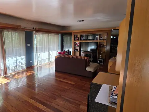 Departamento 5 ambientes con 3 baños