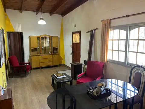 Casa en Venta en Lisandro Olmos Etcheverry, USD 54.000