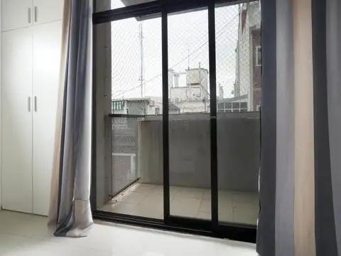 Alquiler Temporario Monoambiente balcón Monserrat