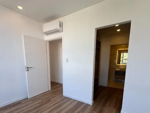 Departamento en Venta con 2 cocheras