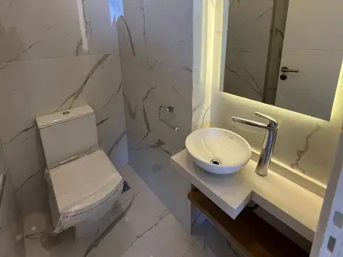 Departamento 4 ambientes con 2 baños