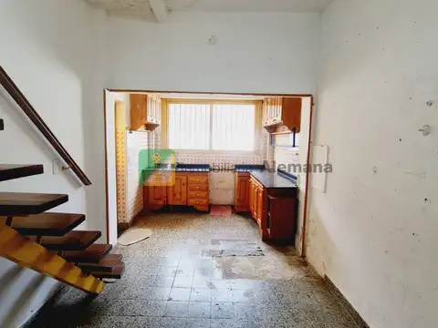 Casa en Alquiler con 1 cochera