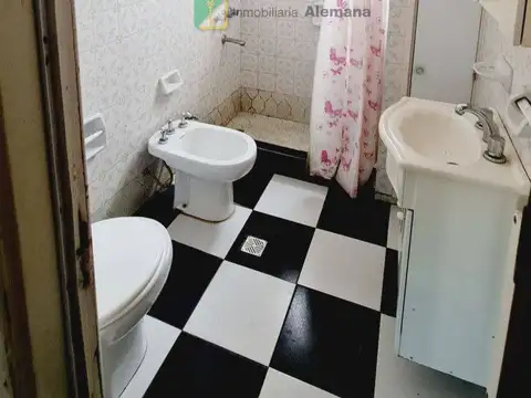 Casa en Alquiler al Oeste