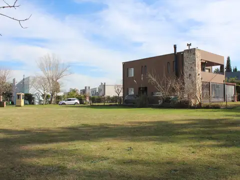 Terreno en  Barrio Los Tilos